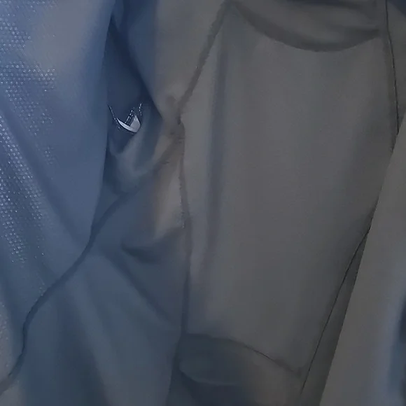 Calvin Klein Performance Jacket - Picture 11 of 11